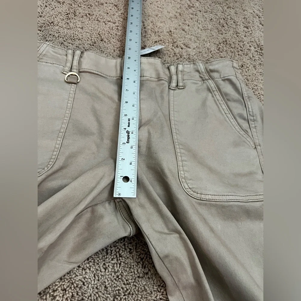 NWT new 14 WHBM mid rise everyday soft slim ankle utility pants sandstone tan